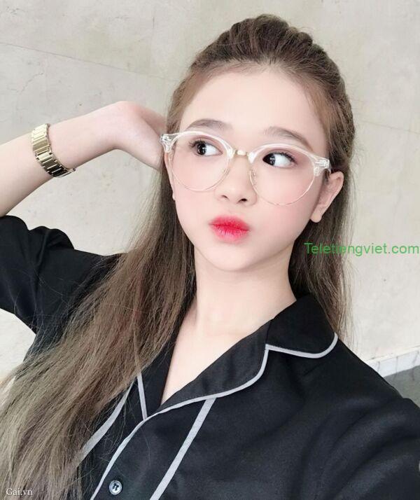 Hình Ảnh teen Xinh Tóc Ngang Vai 2K7 cực dễ thương